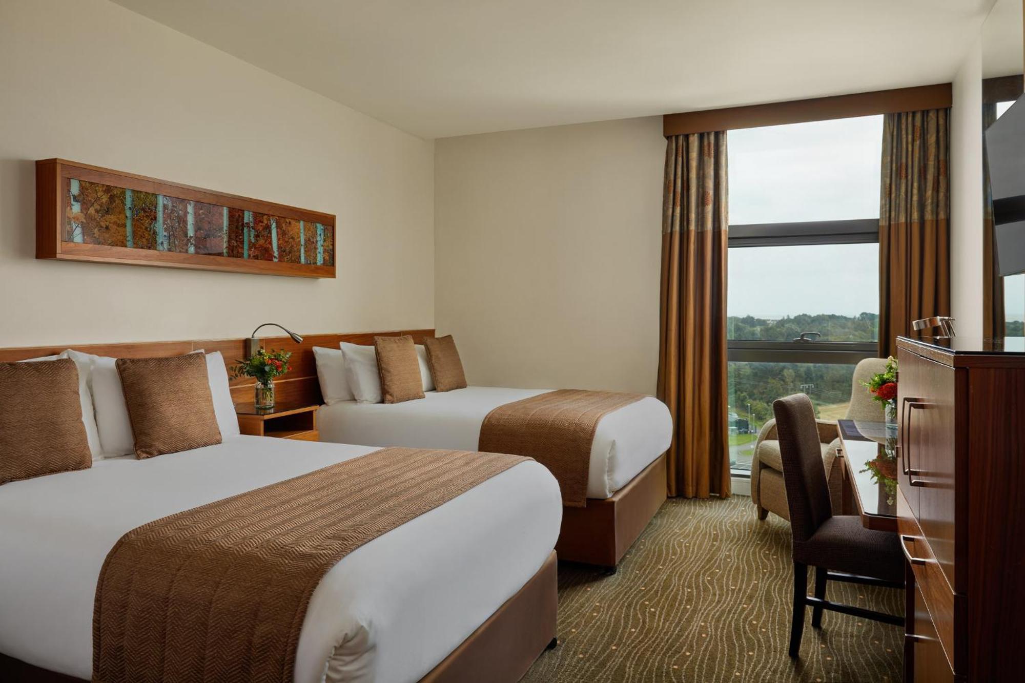 The Gateway Hotel Νταντάλκ Εξωτερικό φωτογραφία