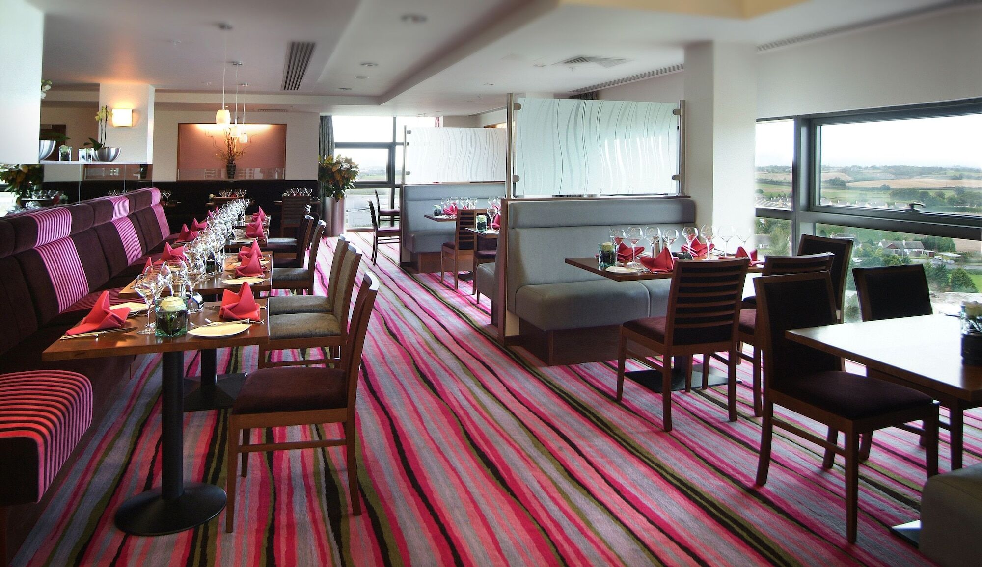 The Gateway Hotel Νταντάλκ Εξωτερικό φωτογραφία